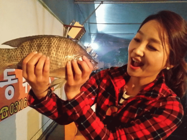 fish_pay_225f3_024448_70683.gif