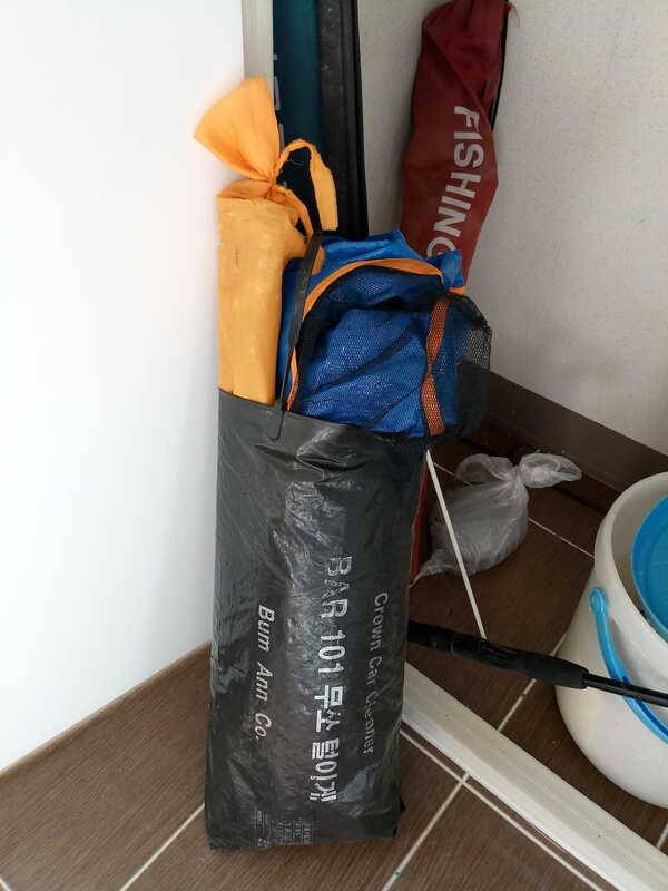 불용품 대거 방출합니다 비낚시용품 무료 분양도 일부 있습니다 (중고장터 - 팝니다)