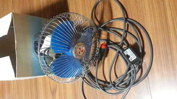 12v 선풍기 팝니다 (중고장터 - 팝니다)