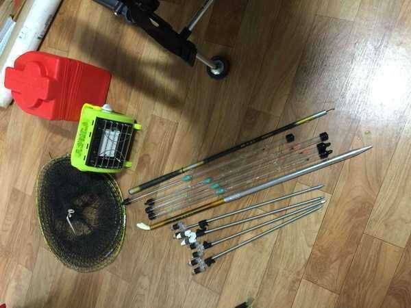 케브라수향26 뉴체어맨의자휴대용난로군계일학찌 기타등등 (중고장터 - 팝니다)