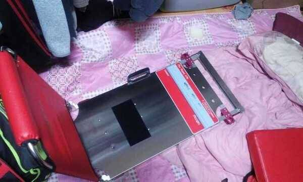 레드체어럭셔리셋트호수골드 (중고장터 - 팝니다)