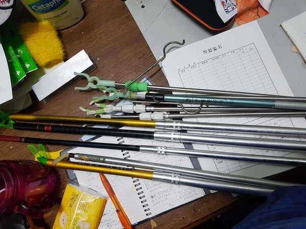 불용품 낚시대 (중고장터 - 팝니다)
