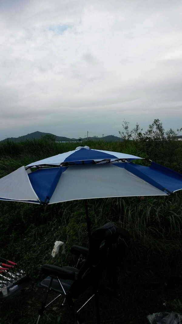 경산바낙스46인치파라솔 및 미니각도기스텐선반 (중고장터 - 팝니다)