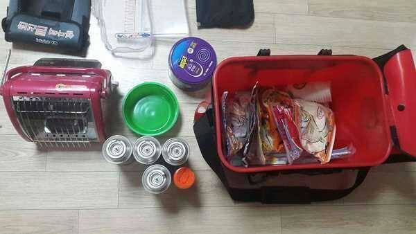 민물낚시 셋트 및 장어낚시 셋트 팝니다 (중고장터 - 팝니다)