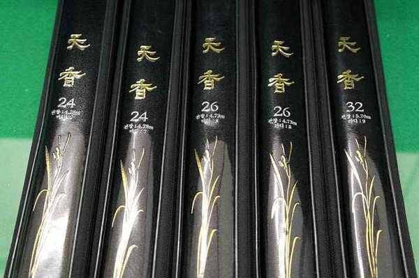 천류천향24칸 쌍포26칸 쌍포 코베아난로빨갱이수정레져특좌대우경금장12단섶다리필50파라솔 (중고장터 - 팝니다)