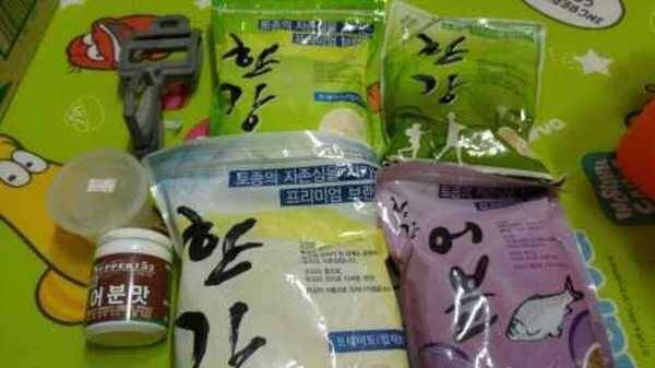 용품 정리 2 떡밥 가방 등등 (중고장터 - 팝니다)
