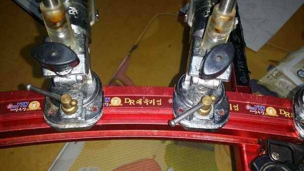 대륙 레드 받침틀 팜니다 (중고장터 - 팝니다)