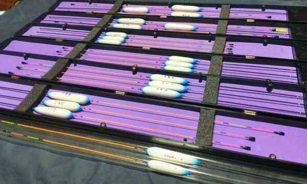 크루션거치대매월이체어맨블루스톰hc201 등 (중고장터 - 팝니다)