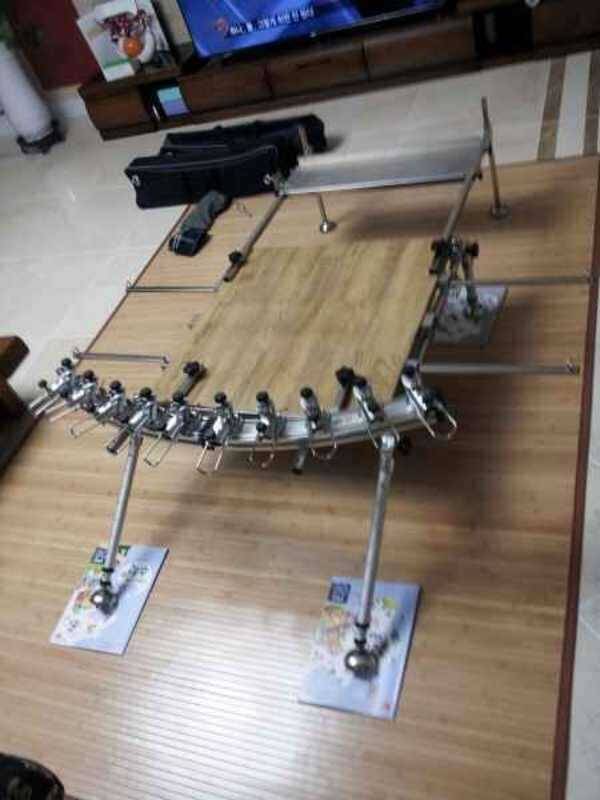전천후자립다리발판좌대여건에따라 모두가능한팝니다 (중고장터 - 팝니다)