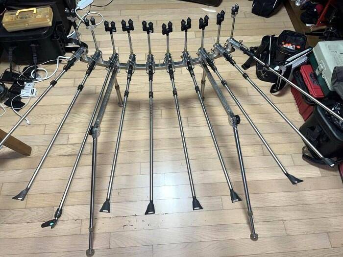 어디든 받침틀 10단 3회사용 노지좌대 받침틀 겸용 (중고장터 - 팝니다)