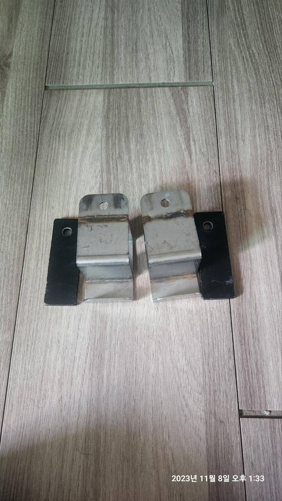 동일레저 발판좌대 (중고장터 - 팝니다)