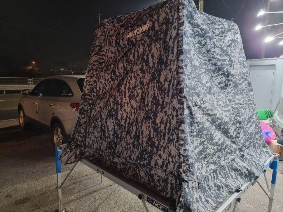 동일1000-1600프레임 일또낚좌대 트라이캠프 텐트