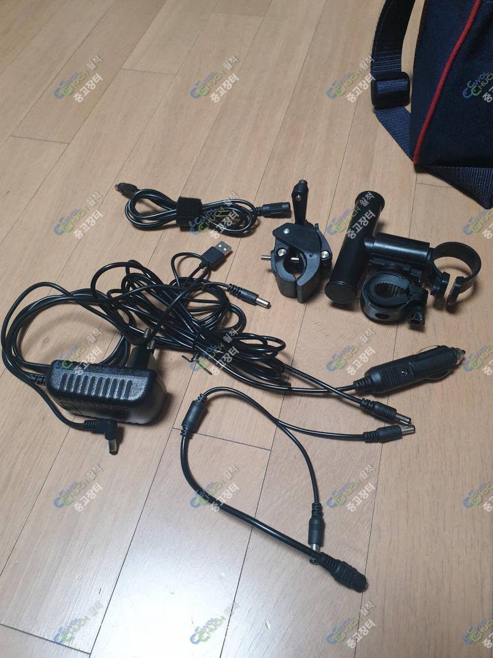 수와네 파워뱅크60리늄 (중고장터 - 팝니다)