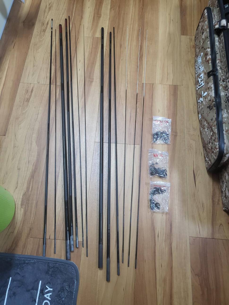 동일2단브레이크우경미니2단아피스블랙센스해성골드부품판매가격수정 (중고장터 - 팝니다)
