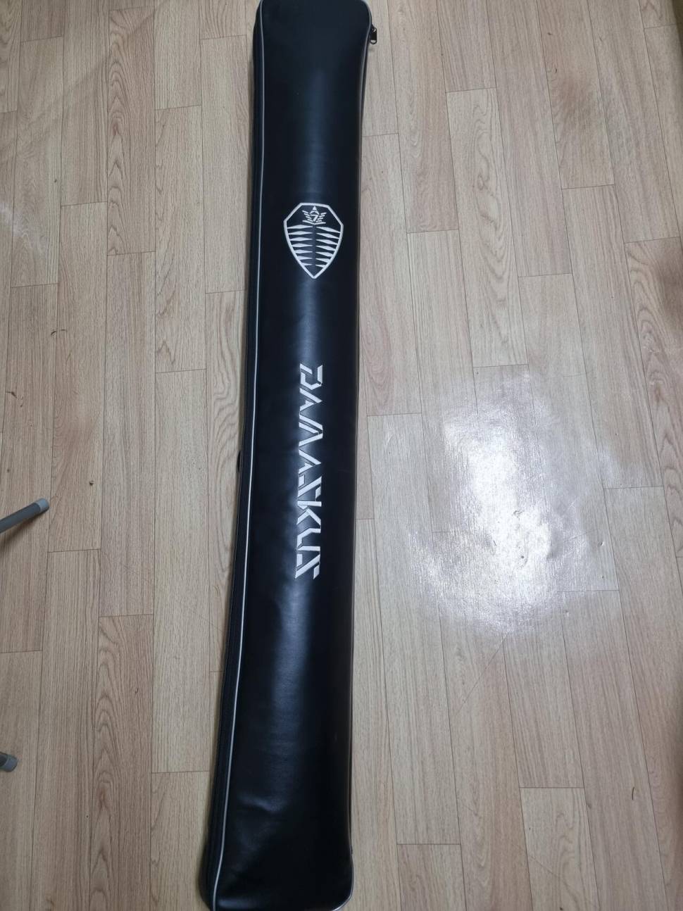 다마스쿠스 장대낚시받침틀가방 (중고장터 - 팝니다)