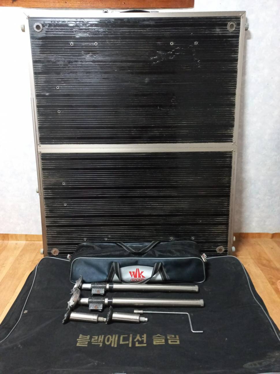 여러가지낚시대20대클로버좌대날개뒷상판낚시용품 (중고장터 - 팝니다)