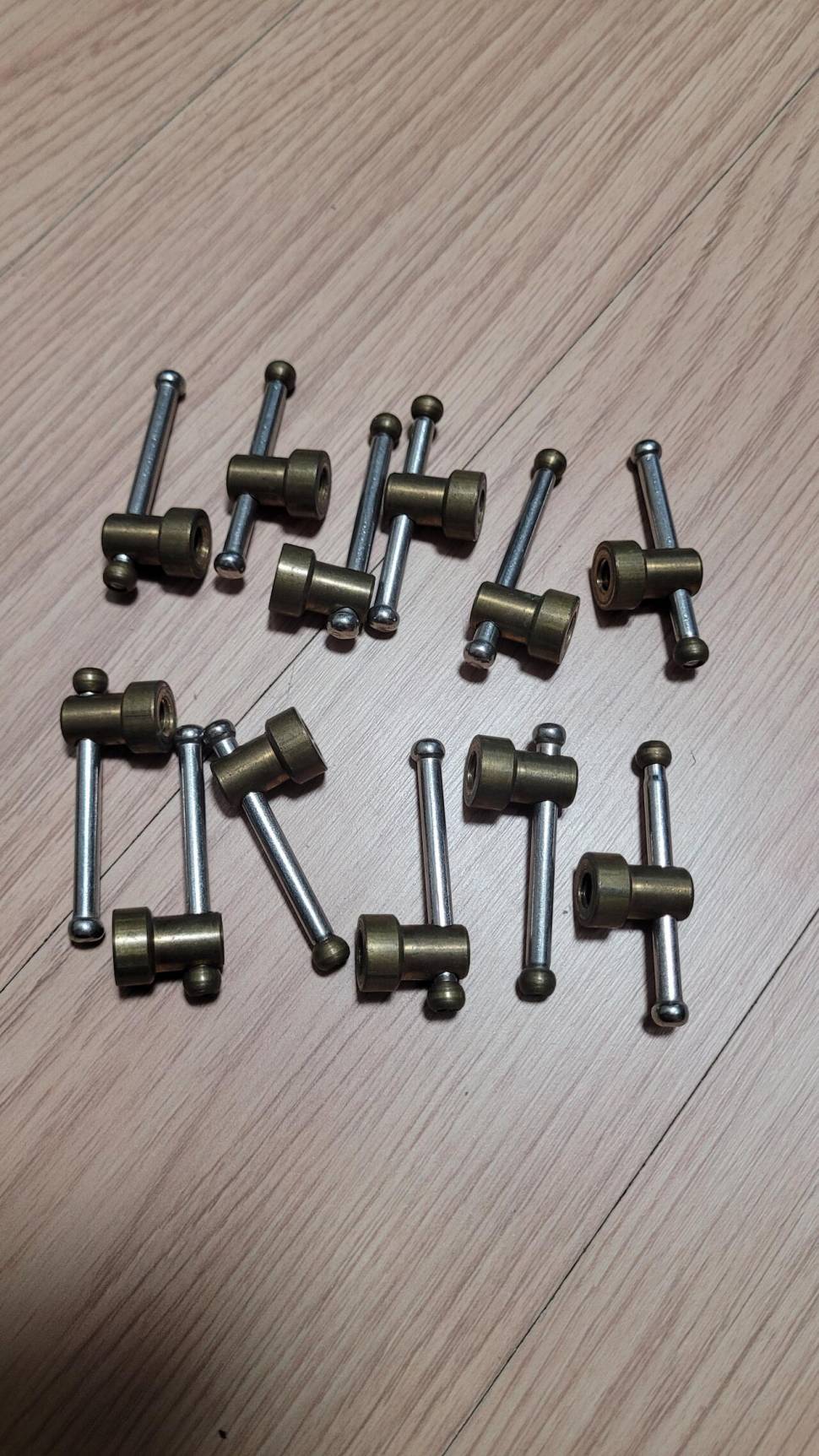 불용품정리 받침대파라솔받침대요지부동헤드동일숏다리 (중고장터 - 팝니다)