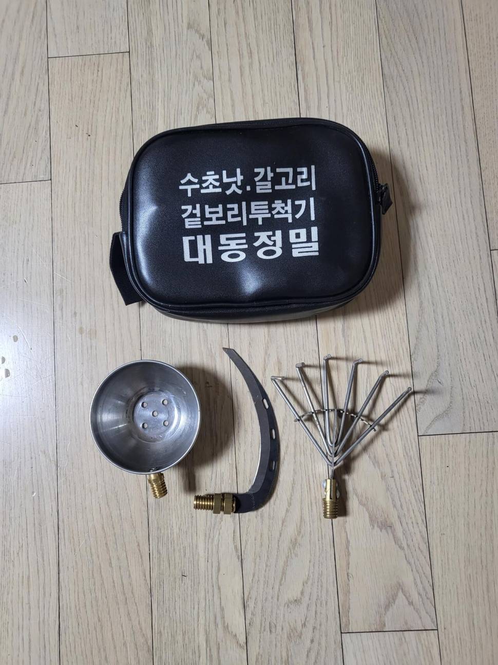 유정낚시 컴 수초제거기 9001000 판매합니다 (중고장터 - 팝니다)
