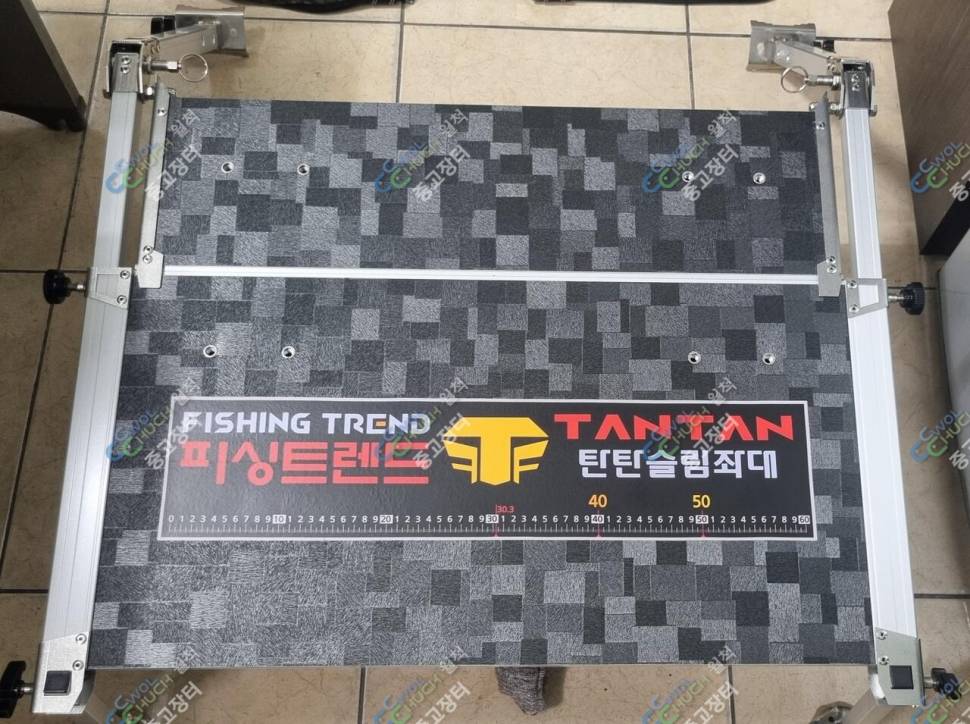 탄탄 초간단 발판좌대 팝니다 (중고장터 - 팝니다)
