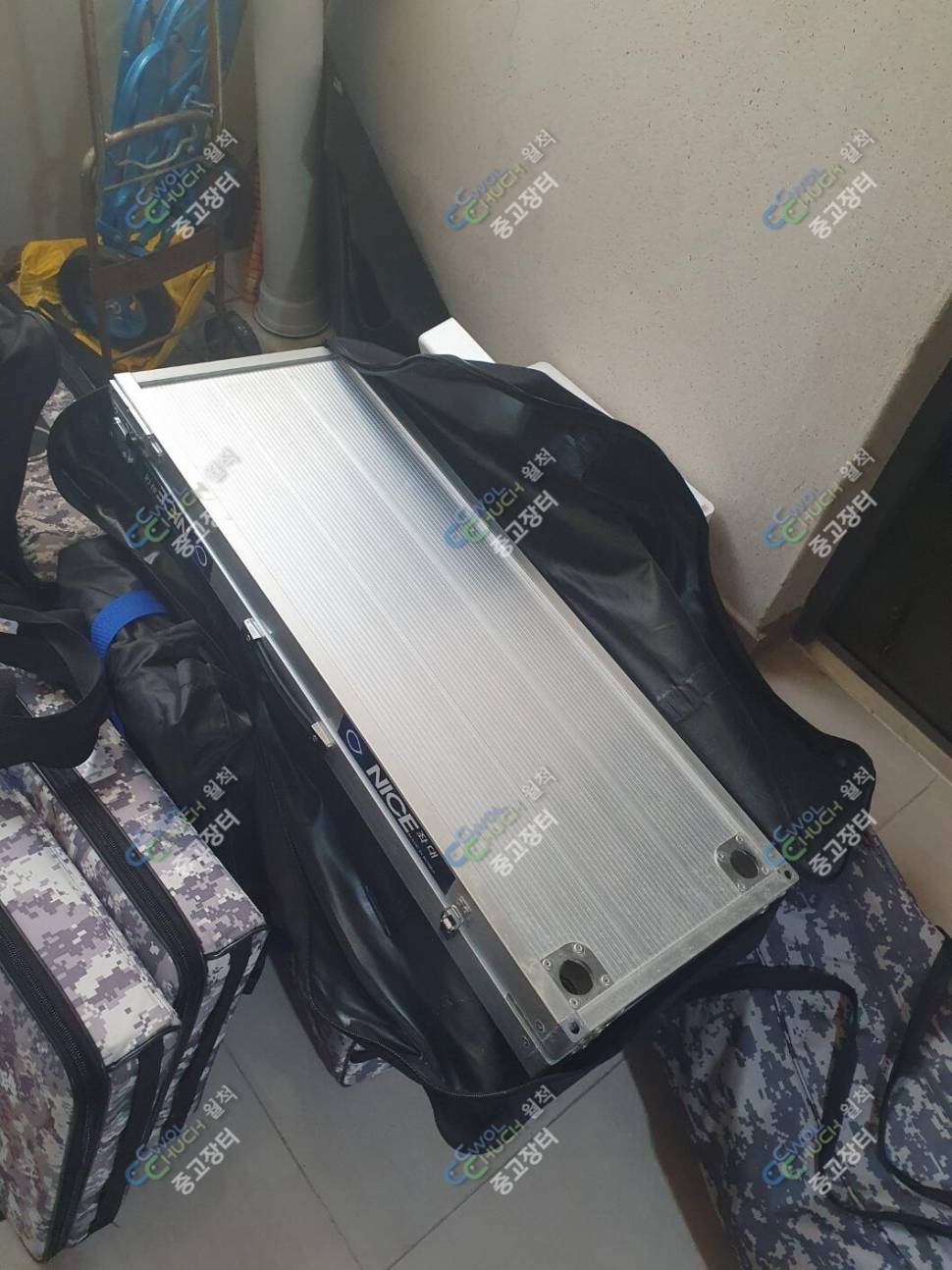 동일좌대 풀셋여러싸이즈트캠텐트2020백셀파워뱅크 (중고장터 - 팝니다)