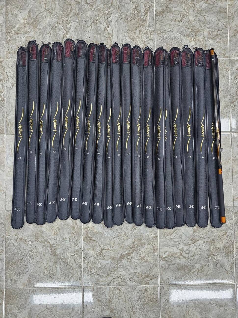 가격인하 아이테르 오리지널 28칸44칸 19대 정리합니다 170만원 65할인 (중고장터 - 팝니다)