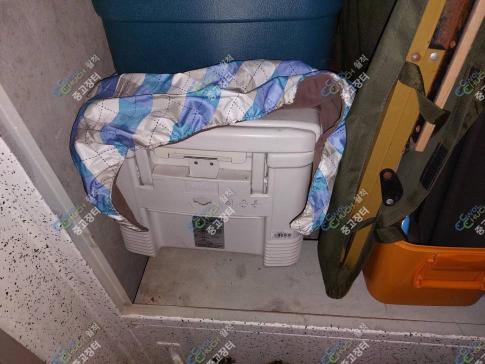 아래 바다용품 사진일부입니다 (중고장터 - 팝니다)