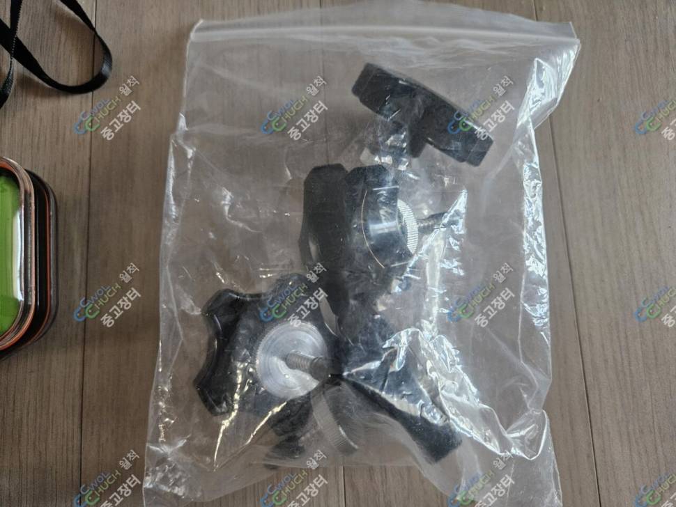 엠제이피싱 대나무 찌케이스 60cm 및 오동나무 찌케이스 55cm 일괄 (중고장터 - 팝니다)