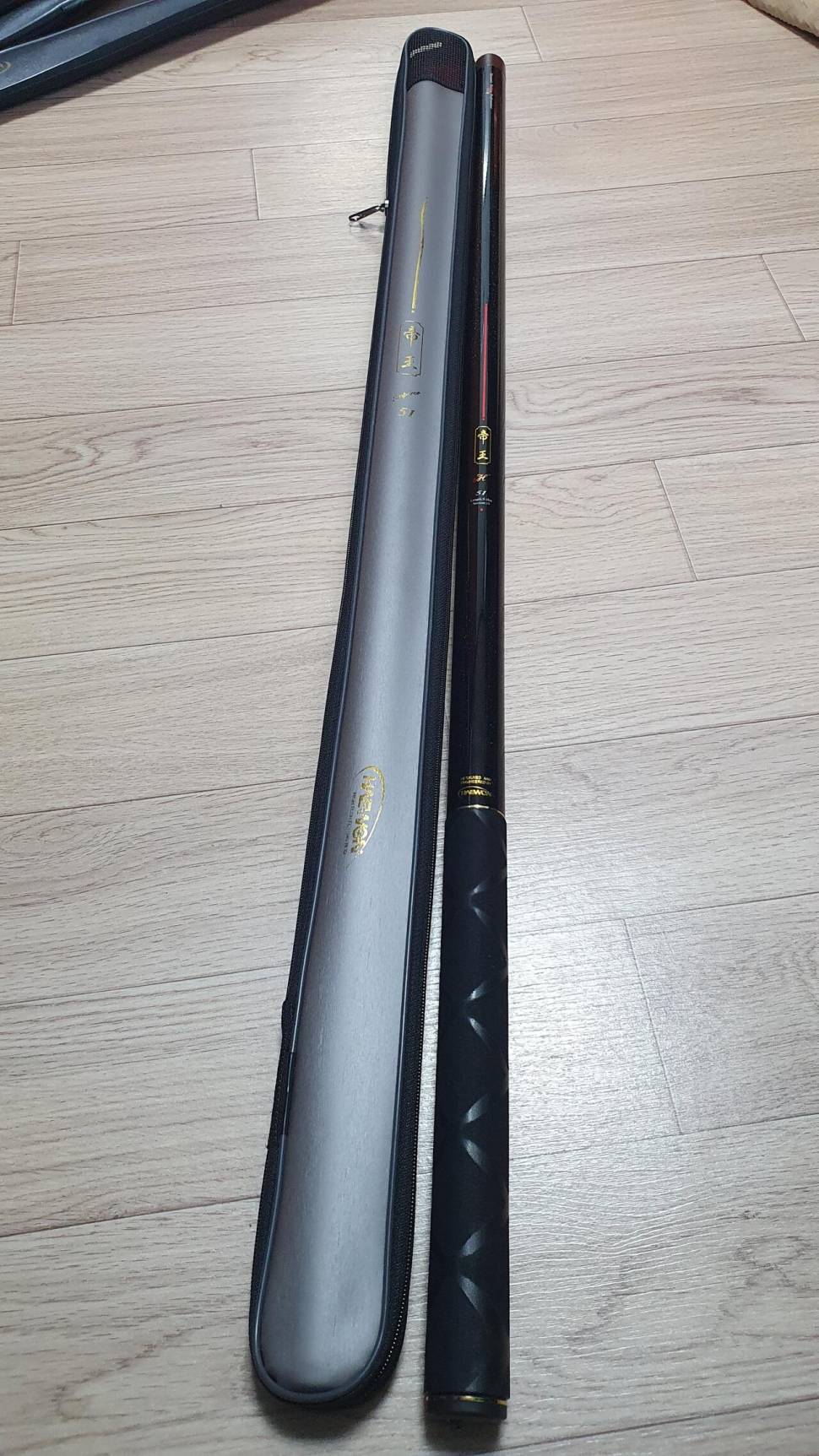 록시 야수 제왕 천년학리미티드 허송세월 (중고장터 - 팝니다)