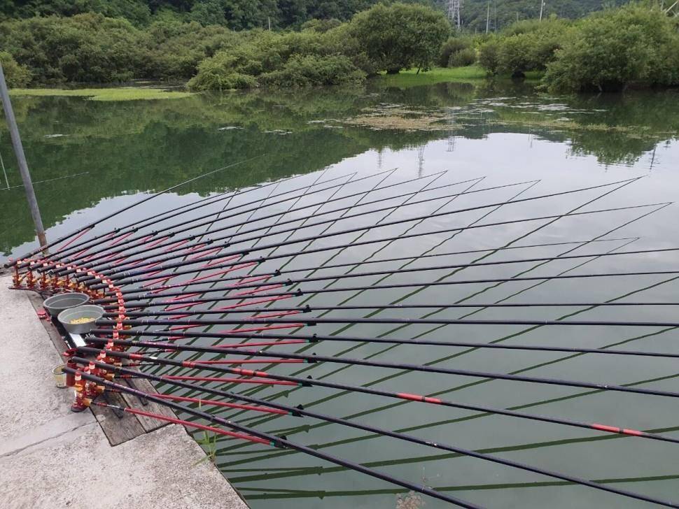 20단 탑레져 받침틀 트캠20002000fo2020mw 팝니다 (중고장터 - 팝니다)
