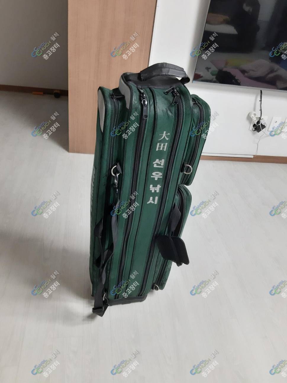 체어만 2절 받침대 외 여러가지 낚시대 팝니다 (중고장터 - 팝니다)