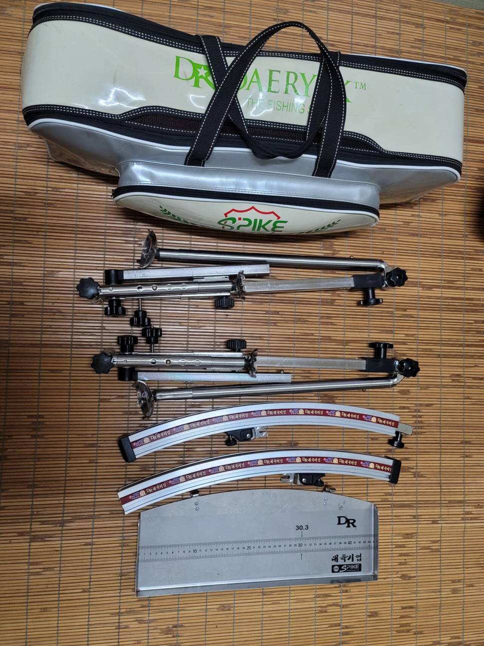 대륙스파이크 외 800x800 스마트 좌대 (중고장터 - 팝니다)