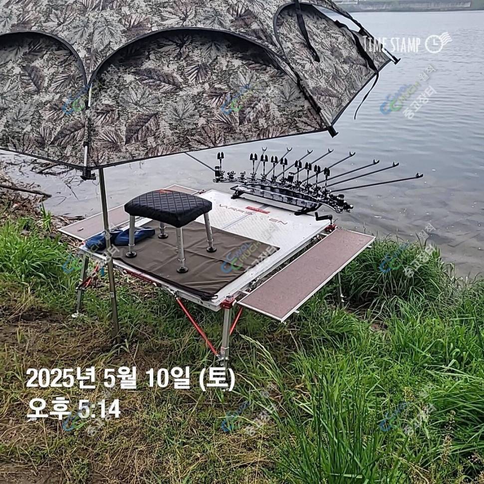 스파이더 발판 및 추가부속품 그리고 봄향기 구형 중좌대 팝니다 (중고장터 - 팝니다)