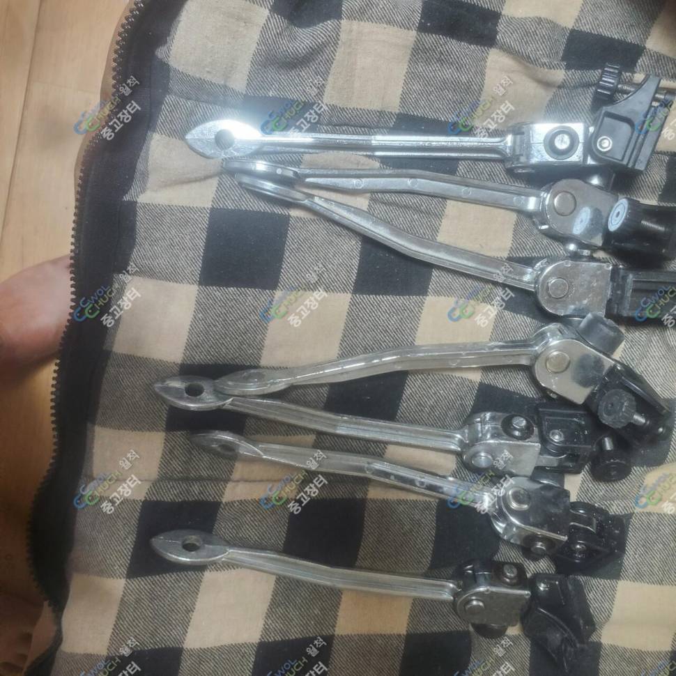 일반 쿨러 일제 새우쿨러 우경 부속품 우경 라운드 은장 12단 한번 더 가격내림 (중고장터 - 팝니다)