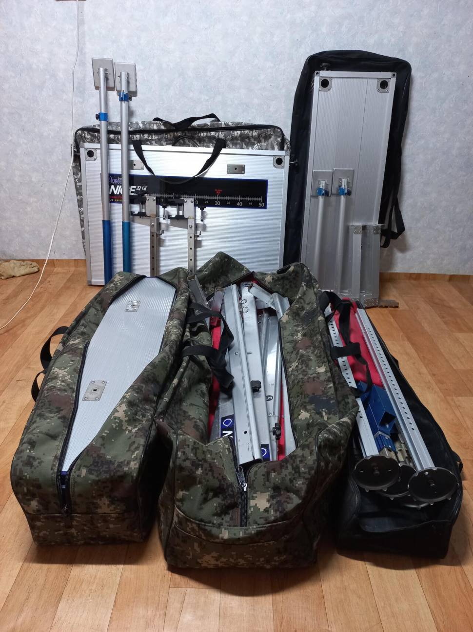 여러가지낚시대35대동일나이스1600승일레져A형낚시용품 (중고장터 - 팝니다)