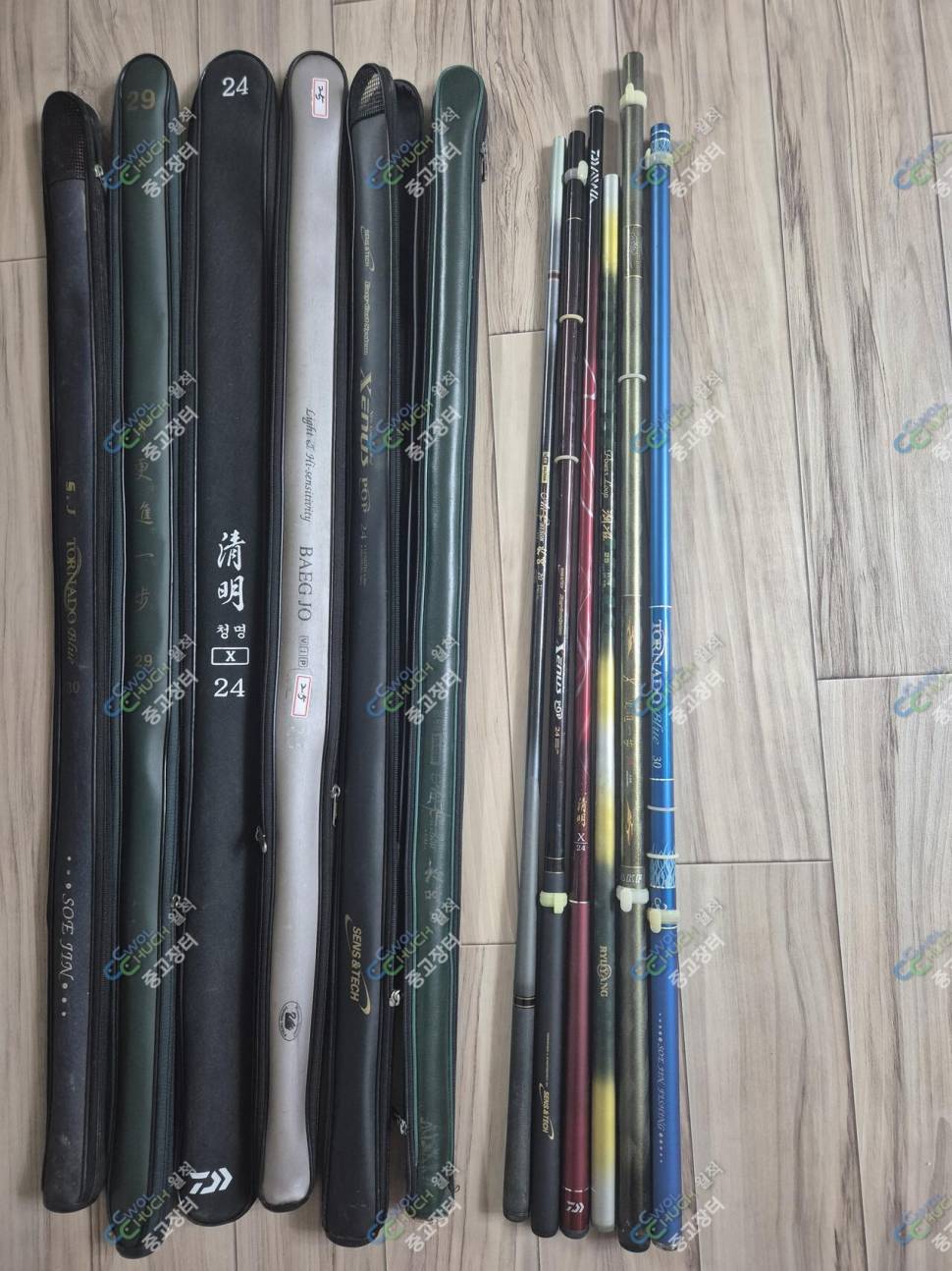 좌대 받침틀 찌 여러가지 낚시대 (중고장터 - 팝니다)
