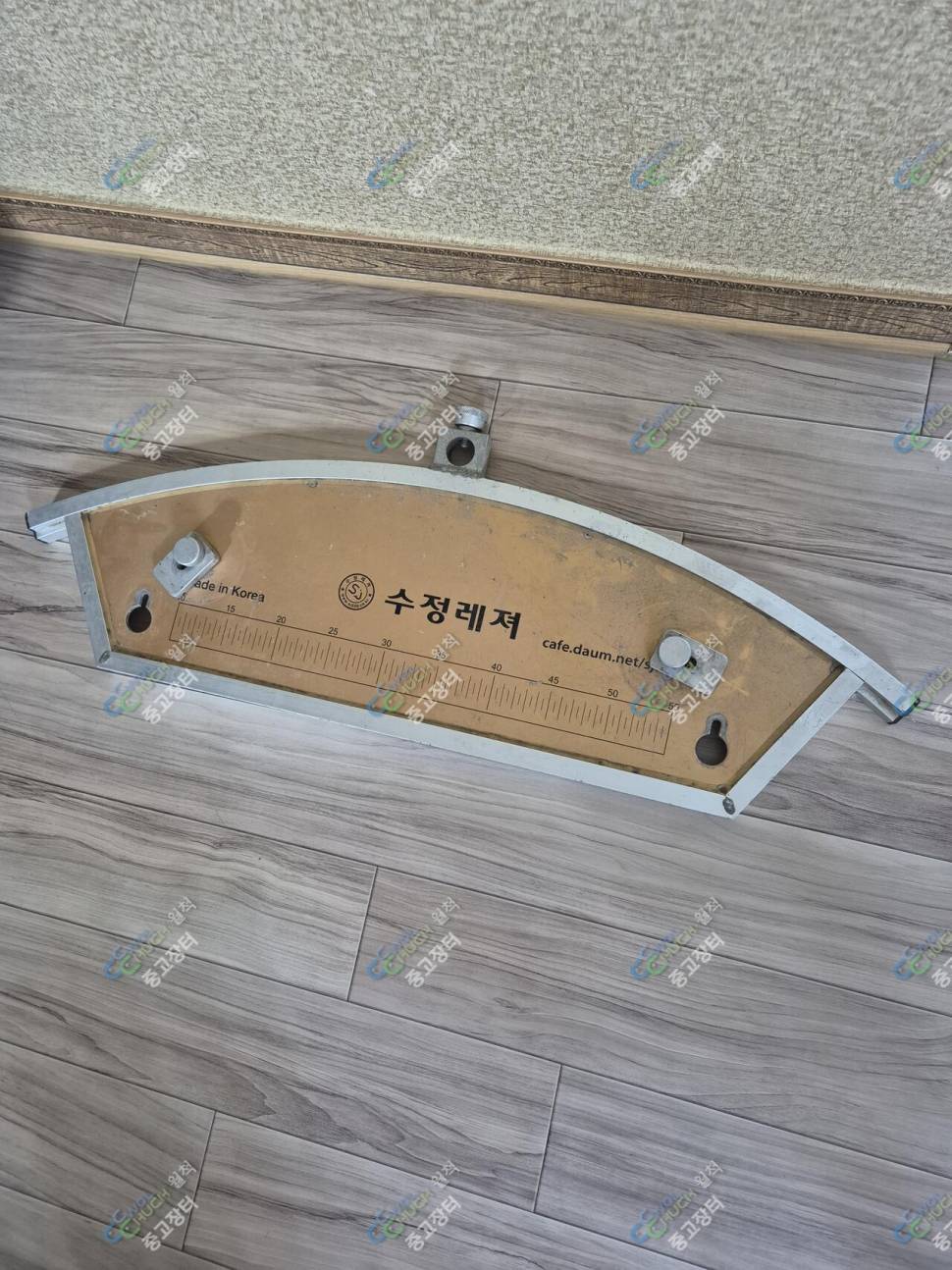 좌대 받침틀 우경용품 낚시대 (중고장터 - 팝니다)