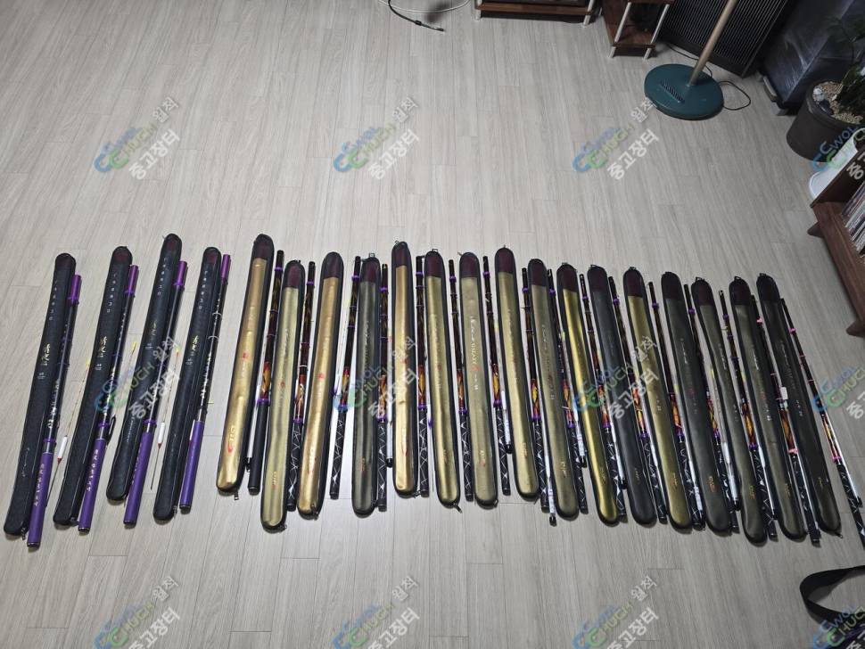 갤럭시 휘 일괄 팝니다 저렴하게 가져 가세요 상태상 (중고장터 - 팝니다)