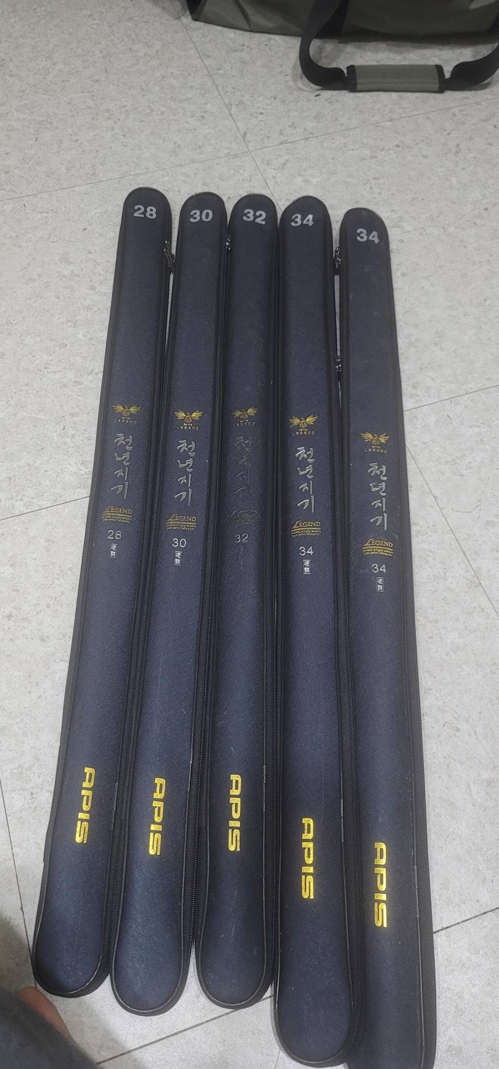 가격내림 잔여낚시대 수왕2 야수 레전드 무전무패 등등 (중고장터 - 팝니다)