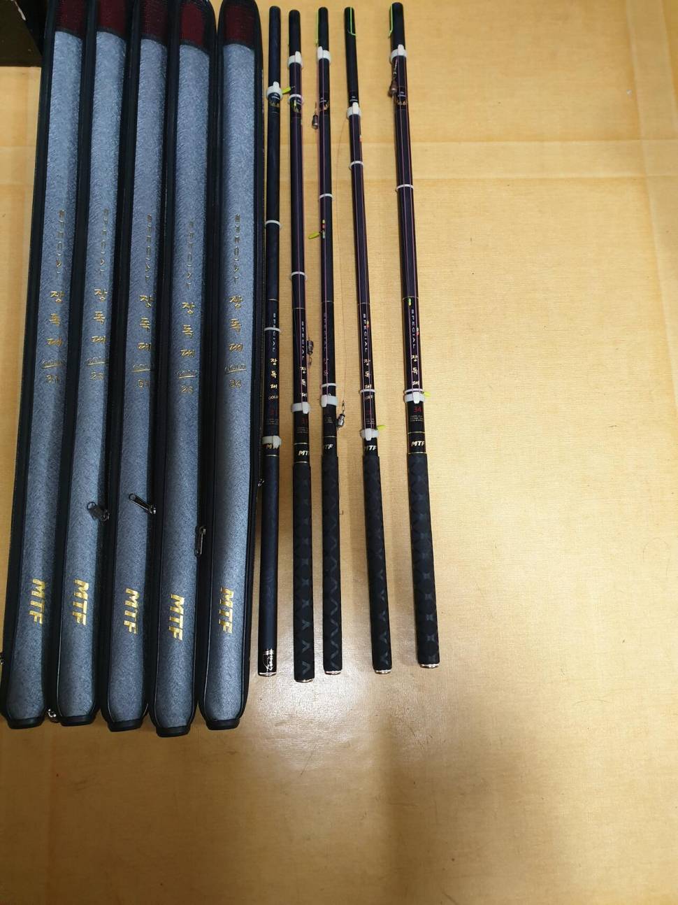 장독대 골드 5대 파라솔50인치 우경섶다리 5단 (중고장터 - 팝니다)