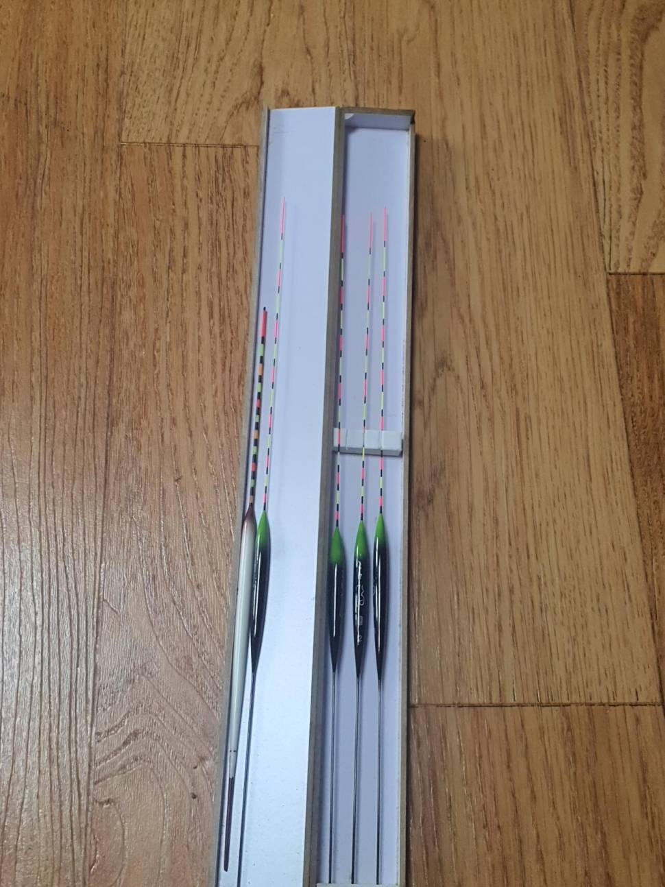 묻지마 낚시대세트 원다보론대내림대등 (중고장터 - 팝니다)