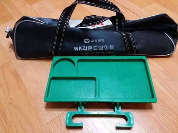 우경5단받침틀가방과 의자선반 드립니다 (중고장터 - 교환무료)