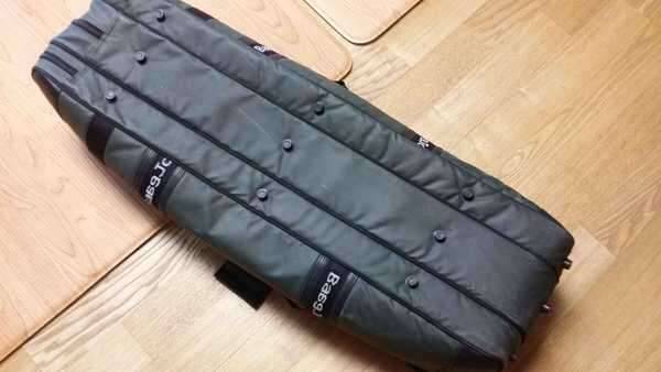 가방과 파라솔그리고 붕어에 대한 묵념 (중고장터 - 교환무료)