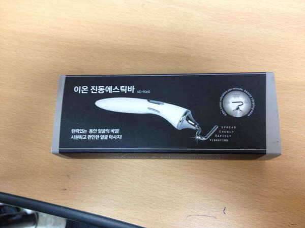 여자얼굴 피부마사지기 (중고장터 - 교환무료)