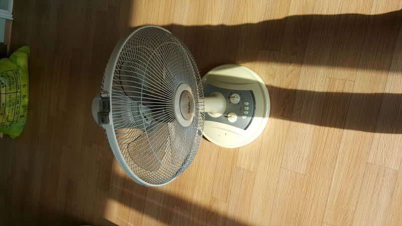 전기난로 선풍기 무료분양합니다 (중고장터 - 교환무료)