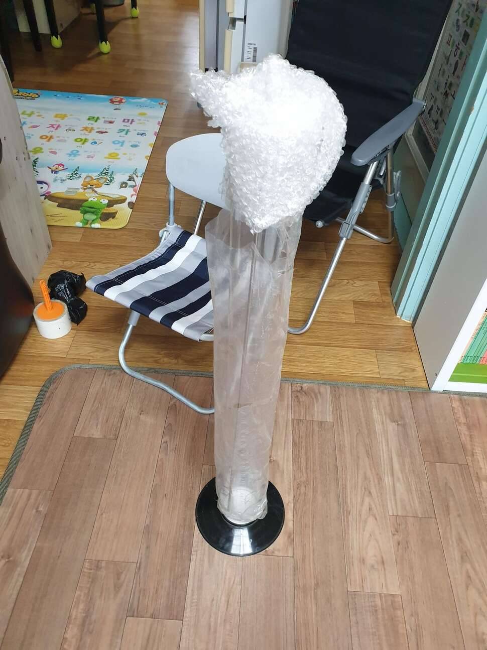 의자3개찌맞춤통구형받침틀3단 (중고장터 - 교환무료)