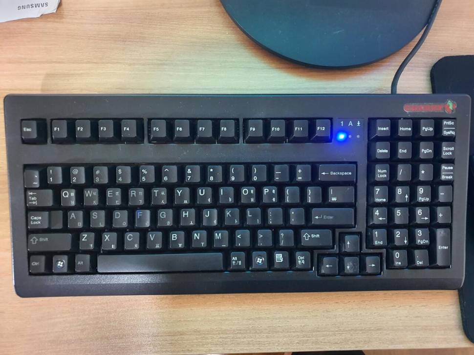 게임전용 pc로 캠솔암막풀세트 교환원합니다 (중고장터 - 교환무료)