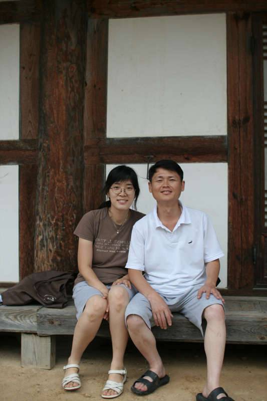 9살 아들넘이 찍어준 가족사진입니다 (커뮤니티 - 포토갤러리)
