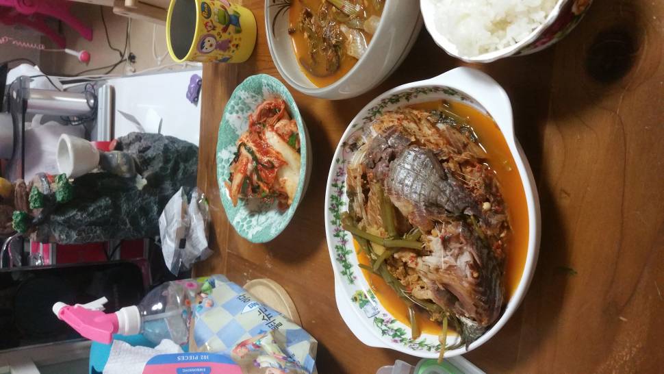 드디어 이 철거머리도 4짜를 해브렸습니다 (커뮤니티 - 추억의조행기)