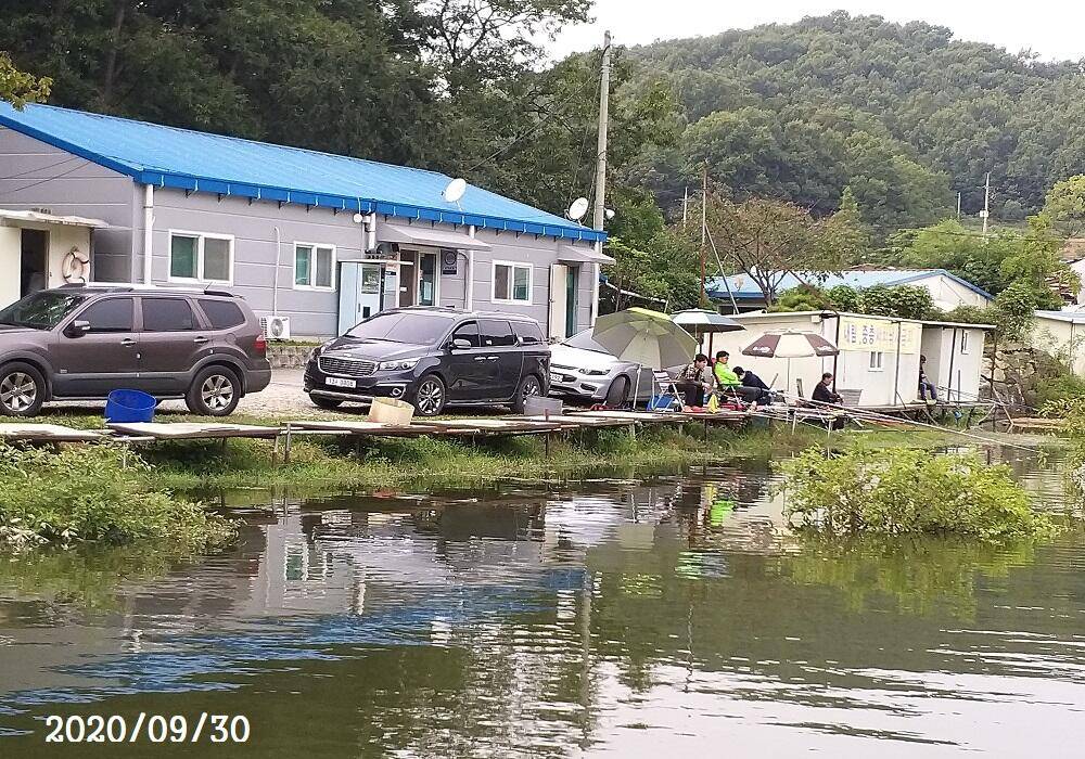 아산신수지 10월 첫 주중 화보입니다 (유료터정보 - 유료터점주조황)
