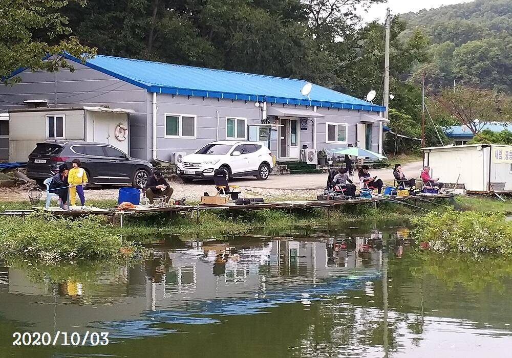 아산신수지 10월 3일 화보입니다 (유료터정보 - 유료터점주조황)